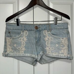 Rewind Floral Lace Summer Jean Shorts Size 9
